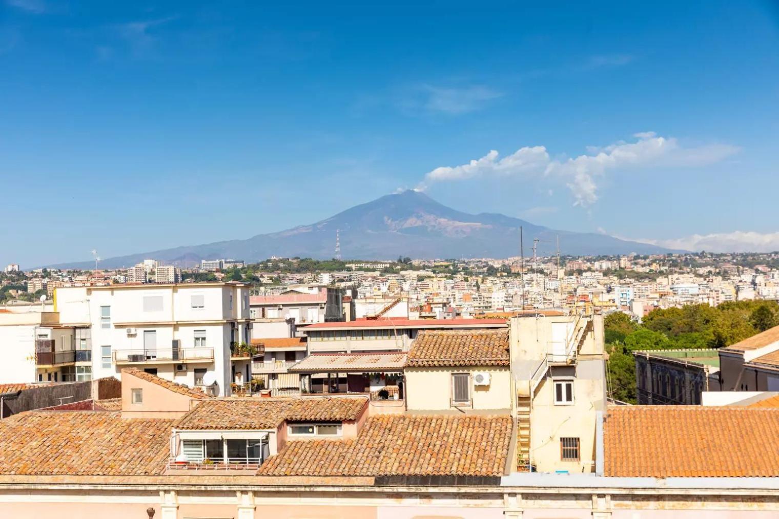 La Terrazza Sul Cielo Apartment Катания Екстериор снимка