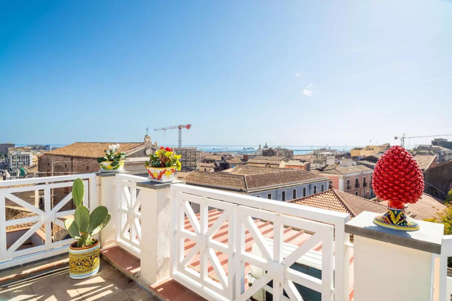 La Terrazza Sul Cielo Apartment Катания Екстериор снимка