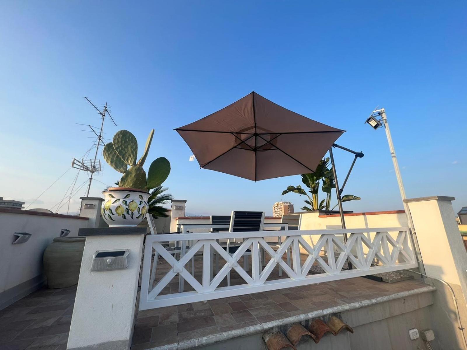 La Terrazza Sul Cielo Apartment Катания Екстериор снимка