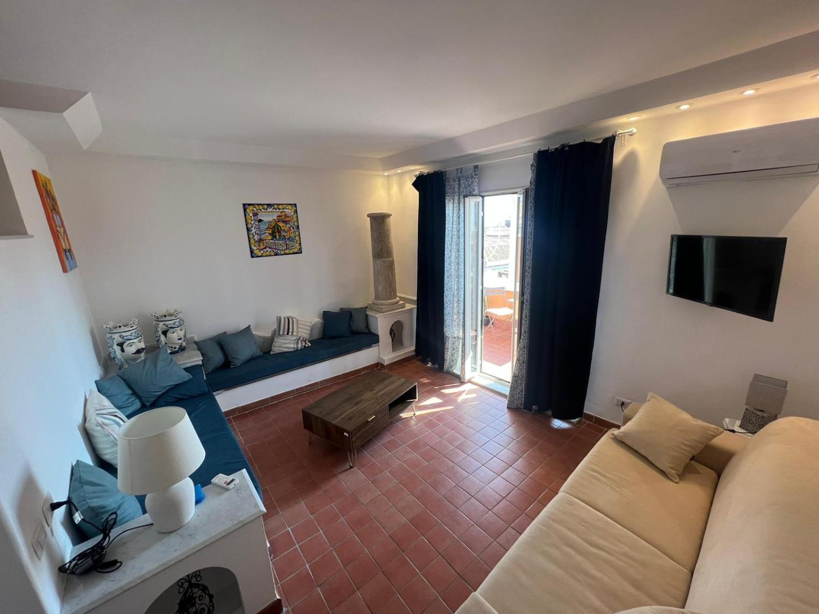 La Terrazza Sul Cielo Apartment Катания Екстериор снимка